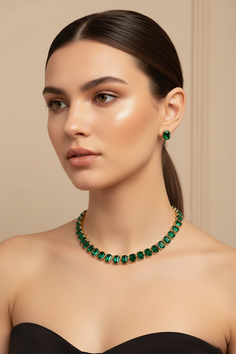 SATI Aesthetics Single-Line Emerald Necklace Set With Earrings Emerald