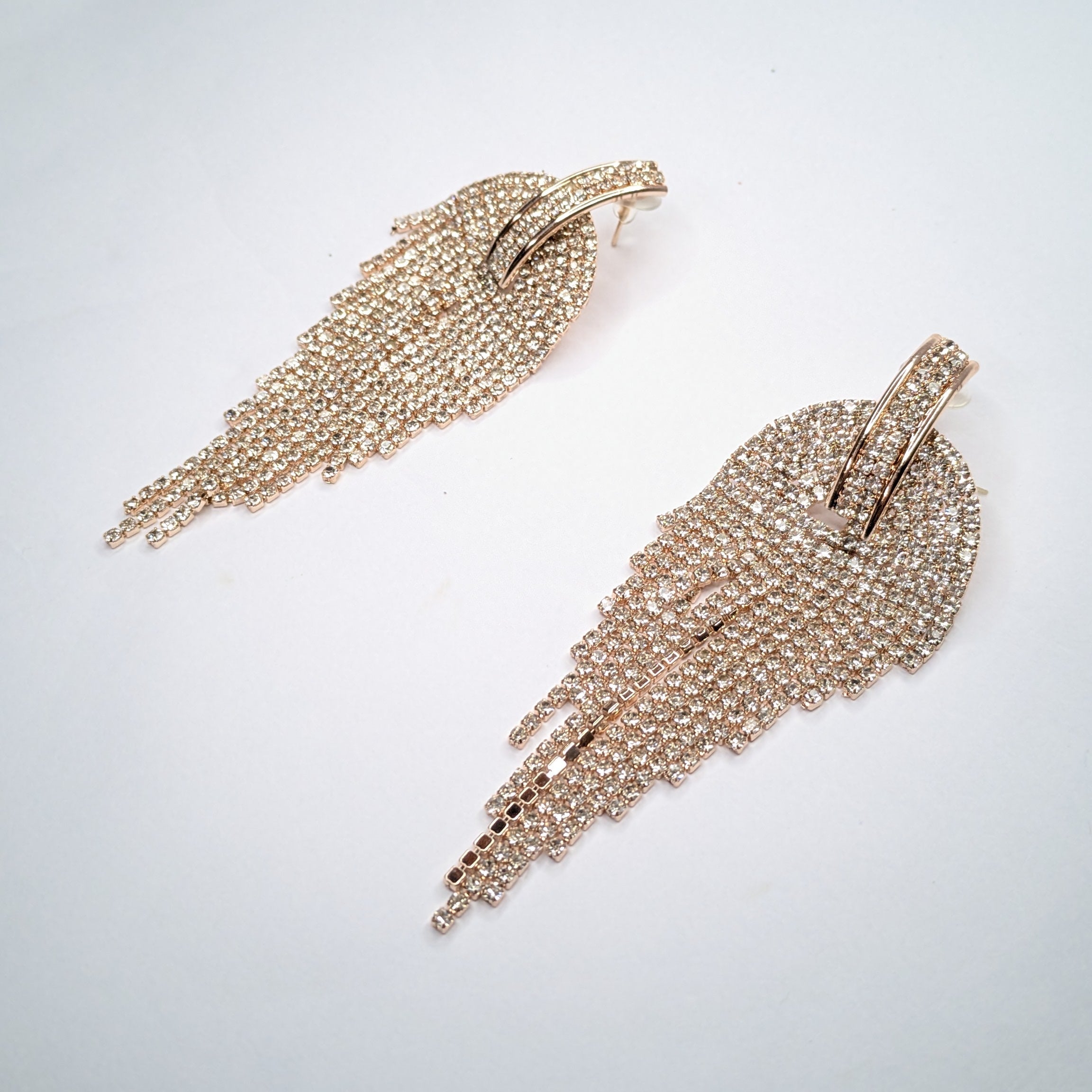 SATI Aesthetics Anti-Tarnish Crystal Danglers